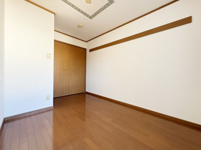 【寝室】 | ピークス