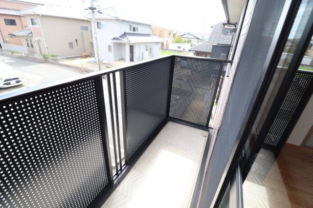 セジュールすみれ　B棟のバルコニー