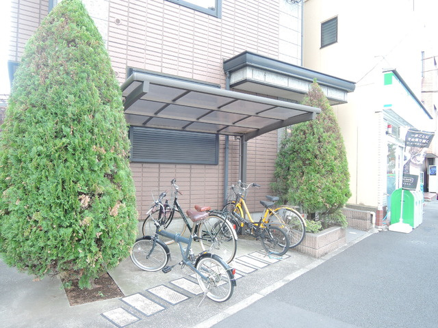 メゾン・Ｎのその他共用部分|★屋根付き駐輪場★