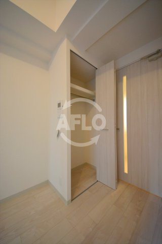 プレサンス天満橋チエロの収納|プレサンス天満橋チエロ　クローゼット