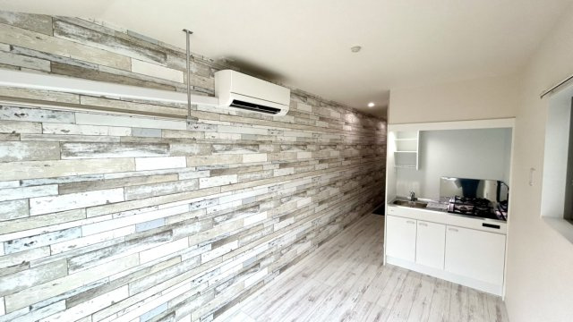 メゾンリュミエールの居間・リビング