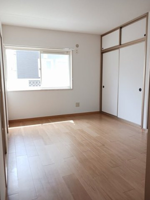 【内装】 | クレセント | 中はこのようになっています