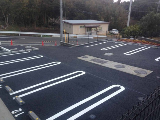 カーサ・ドルミーレⅡの駐車場|駐車場があります