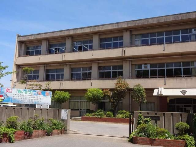 カーサ・ドルミーレⅡの周辺|市原市立市原中学校まで300m