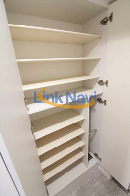 【玄関】 | アドバンス大阪フルーヴ