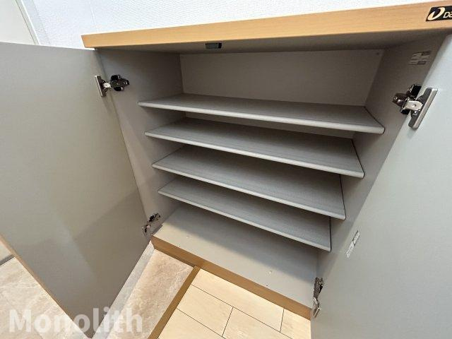 ネオ ビヤン Ⅱの収納