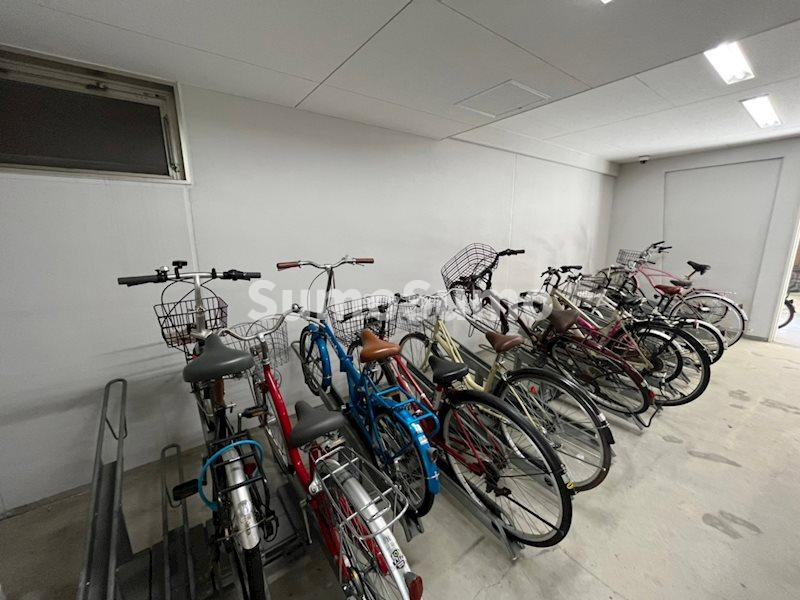 ラシュレエグゼ本町の設備