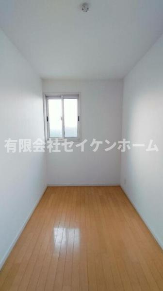 熊谷市上之　中古戸建　大和ハウス工業施工の収納|納戸