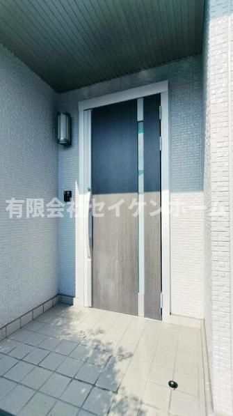 熊谷市上之　中古戸建　大和ハウス工業施工の玄関
