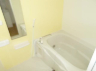 【浴室】 | リヴェール | ゆったり過ごせるお風呂です