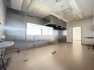 【キッチン】 | ウイングみどりの中央テナント | １階厨房部分