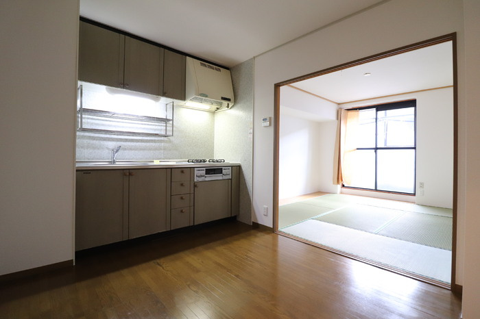 ヴァンベール神山Ⅰの居間・リビング