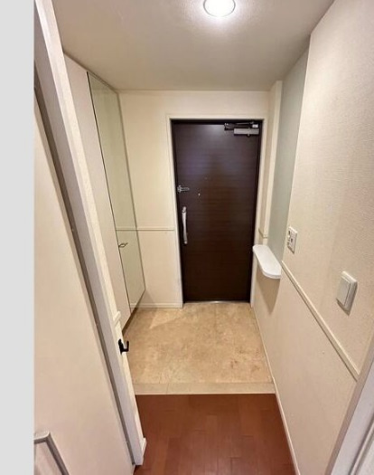 大阪市天王寺区筆ケ崎町の賃貸マンションの玄関