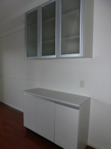 大阪市天王寺区筆ケ崎町の賃貸マンションの収納