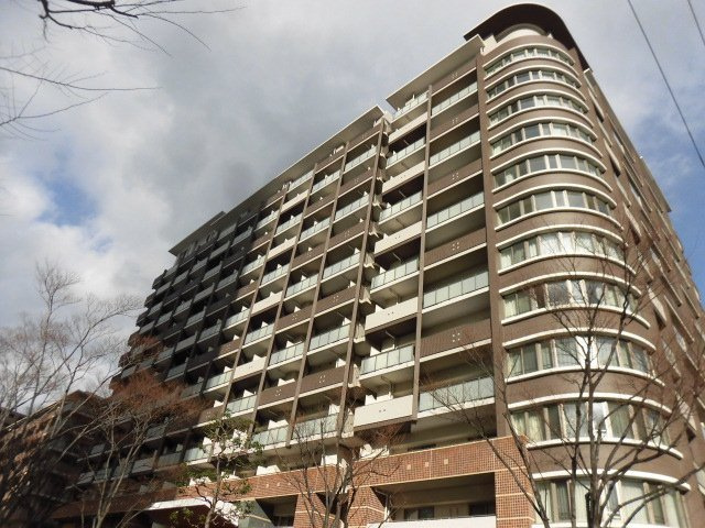 大阪市天王寺区筆ケ崎町の賃貸マンションの外観