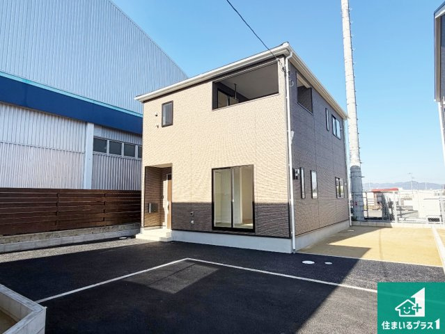 亀岡市千代川町小林　第3期　新築一戸建ての駐車場|駐車スペース！散水栓があるので、こまめに愛車を洗えます！