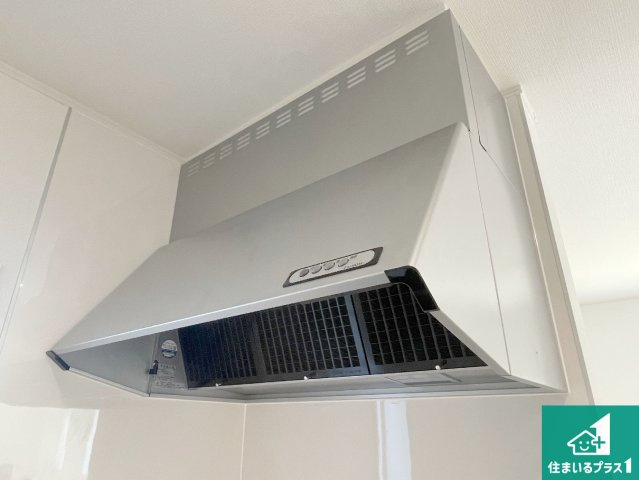 亀岡市千代川町小林　第3期　新築一戸建ての設備|汚れにくいスロットフィルタでお手入れラクラク！ＬＥＤ照明付き！