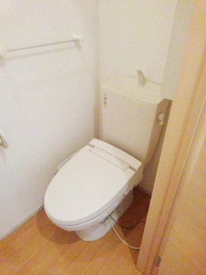 【トイレ】 | エクセレント・ティアラ | ウォシュレット付き