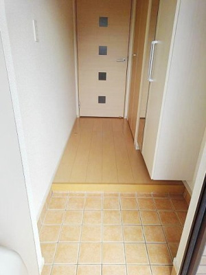 【玄関】 | エクセレント・ティアラ | ゆったりとした玄関です