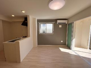 リバーサイドコート御開の居間・リビング|リビング