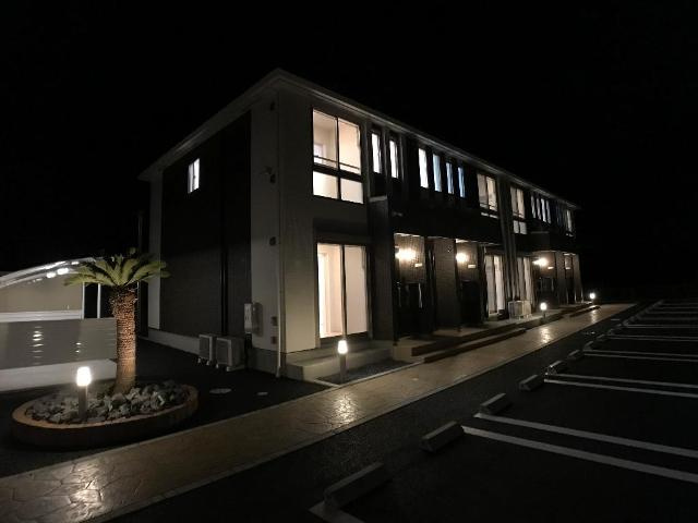 リバーサイドコート御開の外観|外観写真（夜）