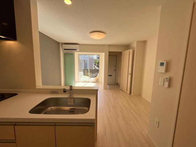 リバーサイドコート御開の居間・リビング|リビング