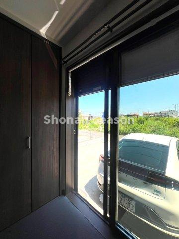 【内装】 | 好きな時間に荷物が受け取れ再配達の手間が省ける「宅配ボックス」新たに設置◎
気になる詳細は現地にてご確認くださいませ！