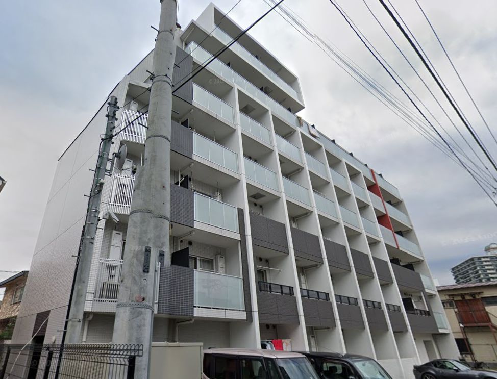 レアライズ立川のエントランス|落ち着いたエントランスです