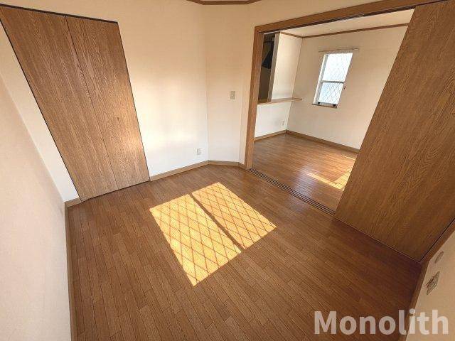 プチシャの洋室