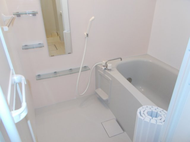 グランツ本郷台の浴室|バス