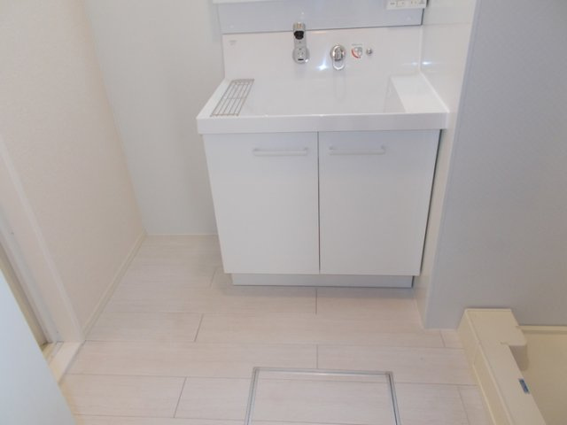 グランツ本郷台の洗面所|洗面所