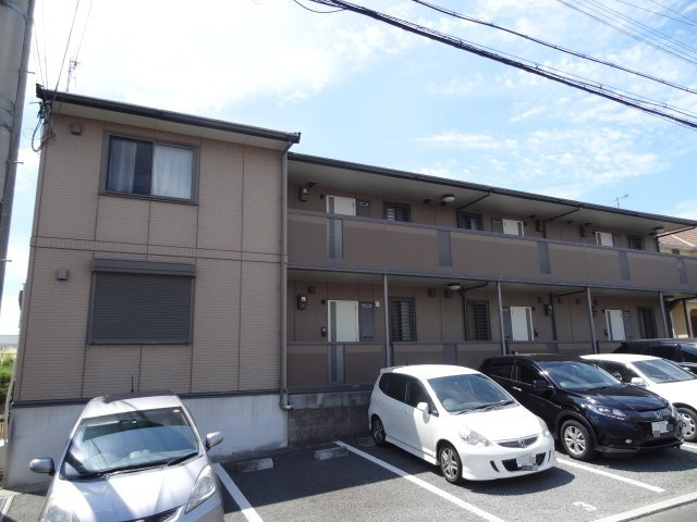 パルティーダイーストの外観