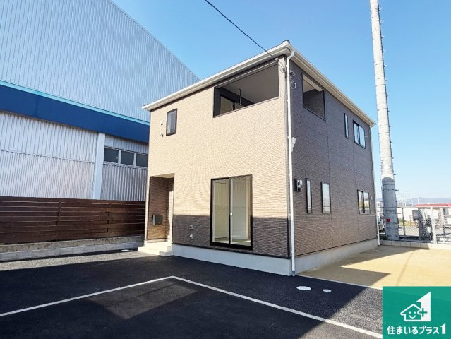 亀岡市千代川町小林　第3期　新築一戸建ての外観|安心の10年保証！外観を美しく保ち、雨水で汚れを落とします！気になることがありましたら、お気軽にお問い合わせください！