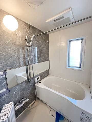 コーポ鵠沼B棟の浴室