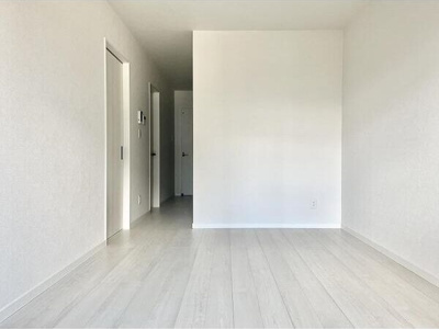 【居間・リビング】 | プレミアムスイート泉佐野