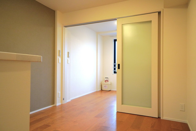 グローリオシェルト池袋Ⅱの居間・リビング|※写真は同タイプ住戸です。