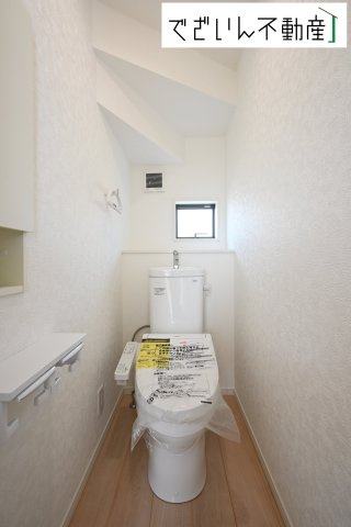 【トイレ】 | Cradle garden深谷市武蔵野第2　新築住宅 | ≪3号棟≫
現地(2025年9月撮影)