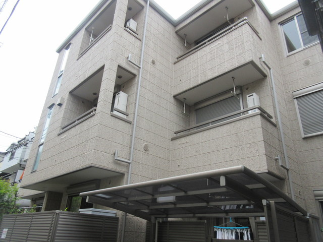 グランメールの外観|閑静な住宅街
