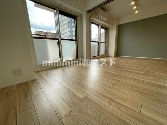 インプルーブ天満橋の内装