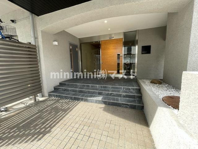 インプルーブ天満橋のエントランス