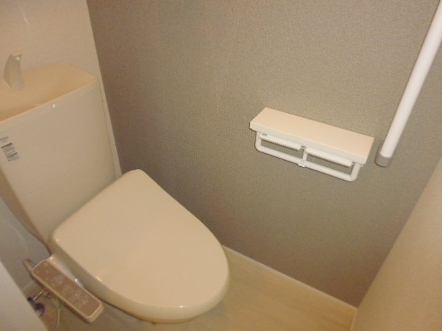アイリス　パディのトイレ|温水洗浄便座