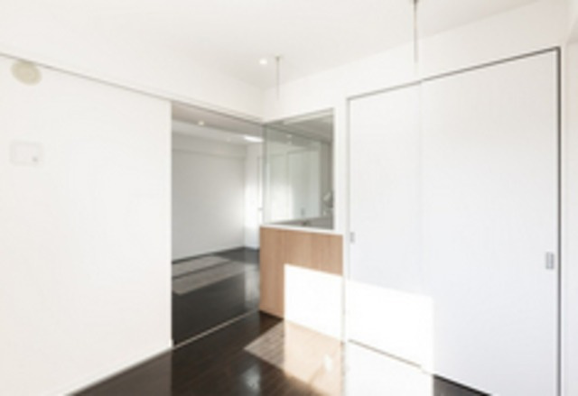 コンフォリア新川の居間・リビング