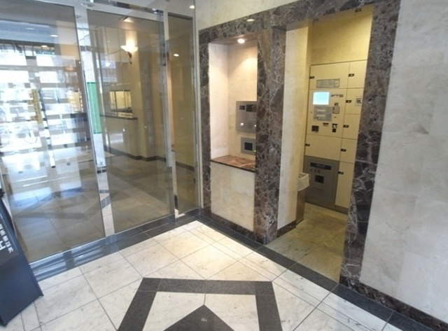 目黒区青葉台３丁目の賃貸マンションのセキュリティ