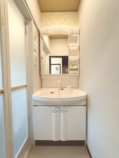 天神５丁目の独立洗面台