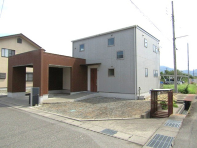 【駐車場】 | 【オール電化】南アルプス市藤田 | 駐車場があります