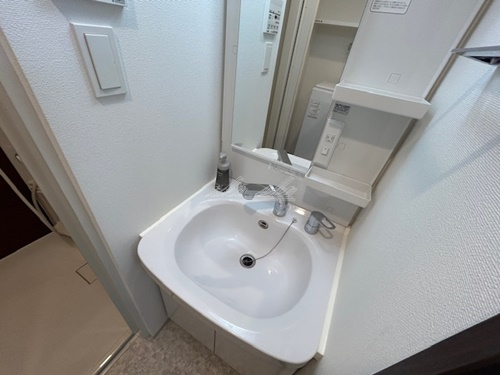 リブマックス仕様の家具家電が入ります。洗濯機 