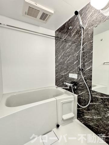 S-RESIDENCE中央町の浴室