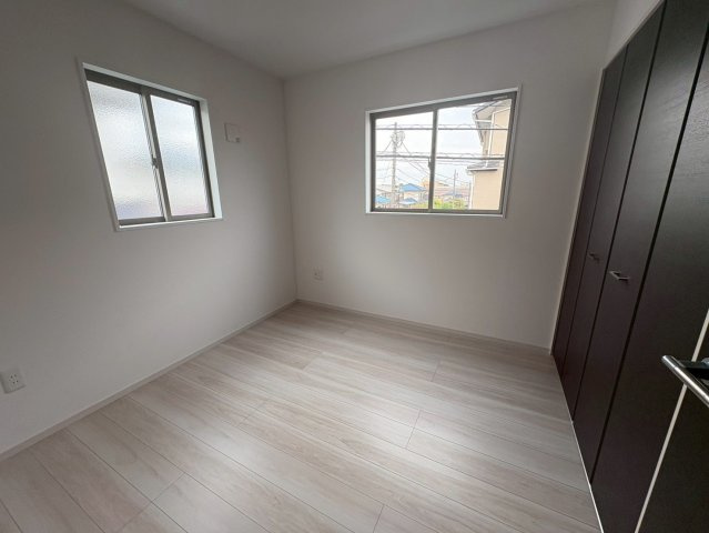 狭山市狭山台4丁目　新築分譲　西武新宿線『狭山市駅』徒歩27分　【狭山台小学区】の洋室