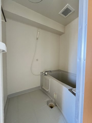 【浴室】 | メゾンドリビドーⅡ