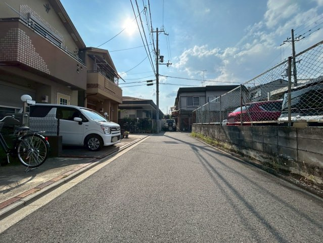山ノ内御堂殿町の前面道路含む現地写真